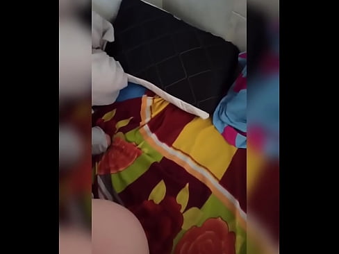 ❤️ Менин комнаташым үйдө жалгыз калат, анткени күйөөсү каникулга кетип жатат, мен аны сиккенге жана эшегин сүткө толтурганга мүмкүнчүлүк берем Супер порно бизде ky.pinkporno.ru ❤